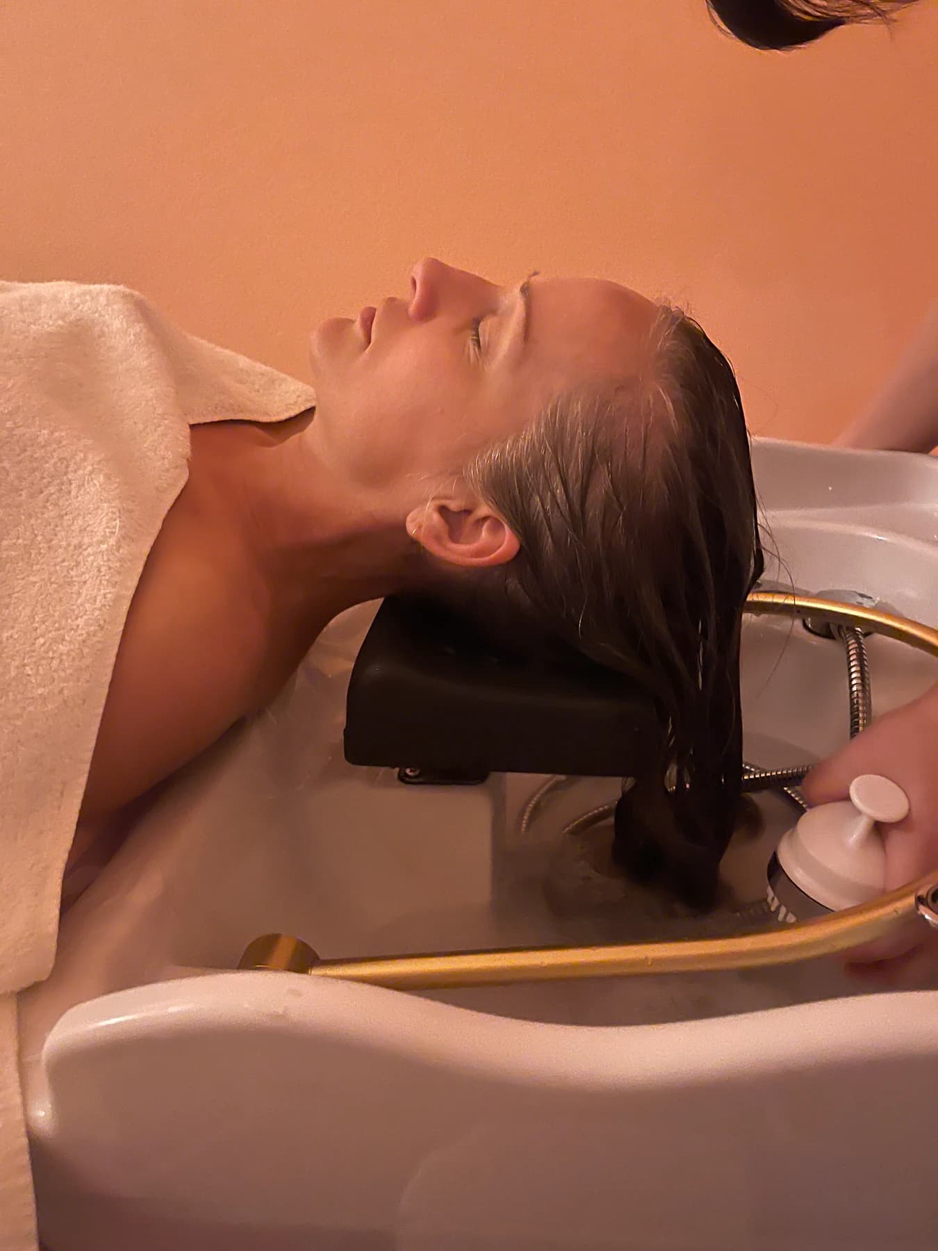 Couples massage retreat space quiet ambiance Zen spa editorial photo 123