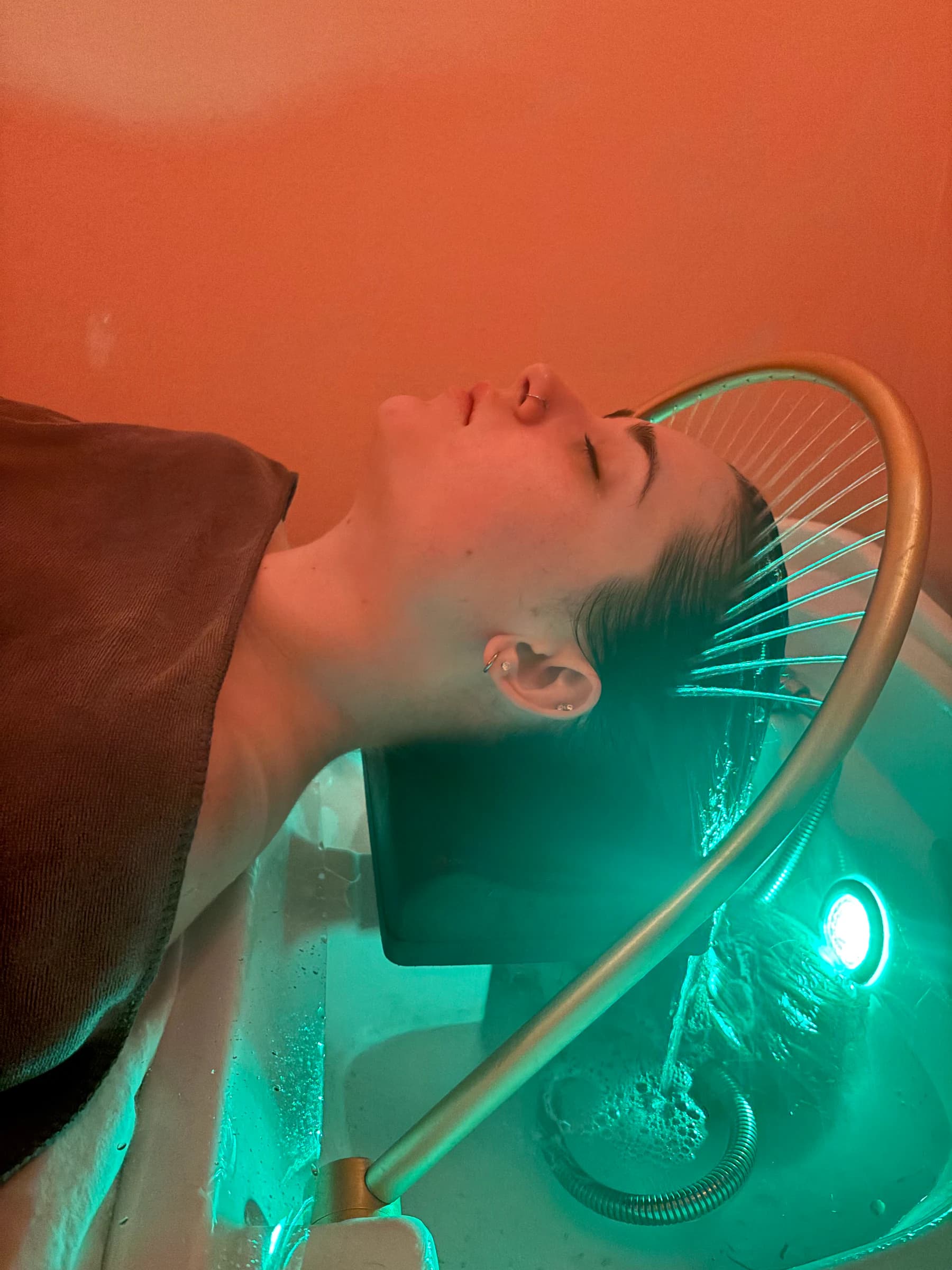 Scalp Therapy With Green LED Waterfall